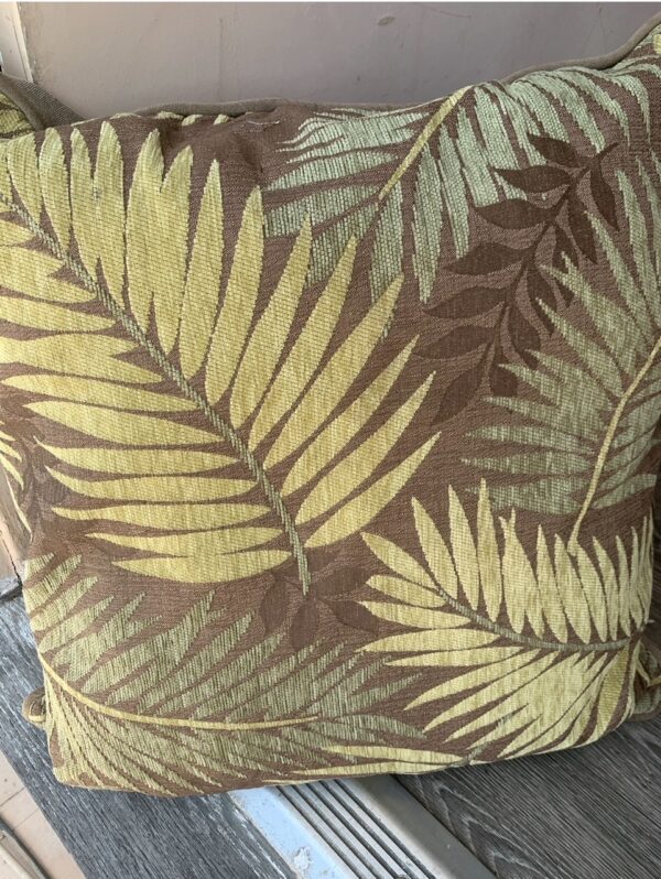 textured plush chenille with palm leaf deisgn
